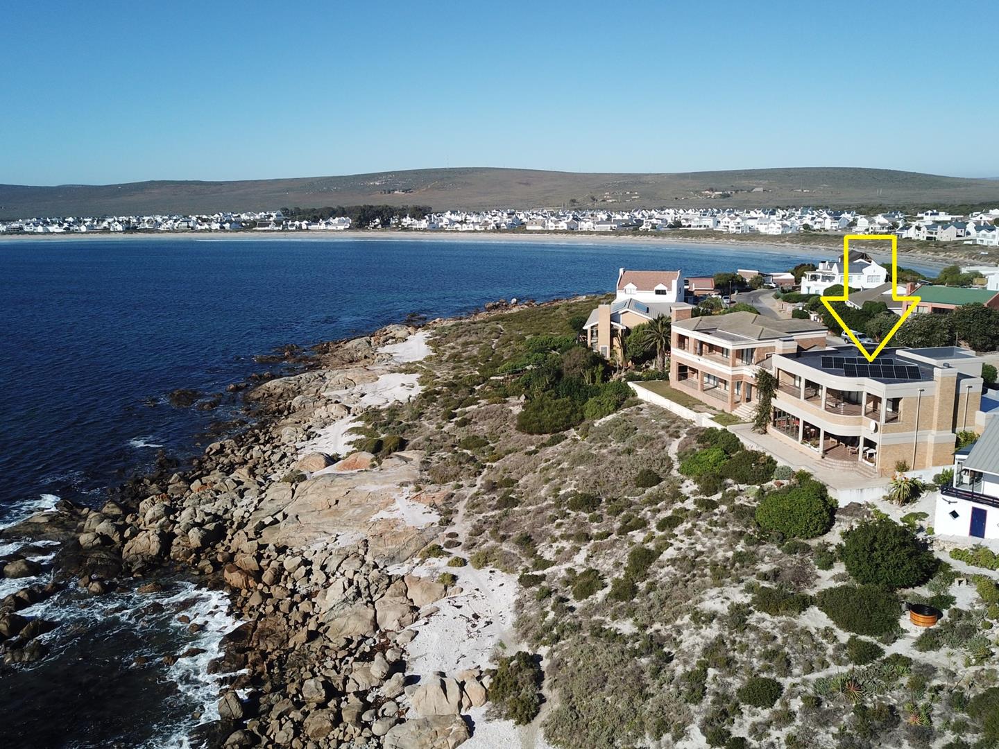 4 Bedroom House for sale in Britannia Bay 36 Ecklonia Street P24