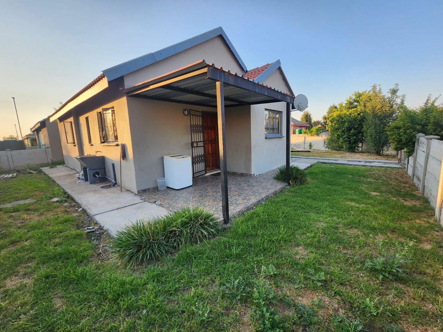 3 Bedroom House for sale in Freedom Park P24114536074