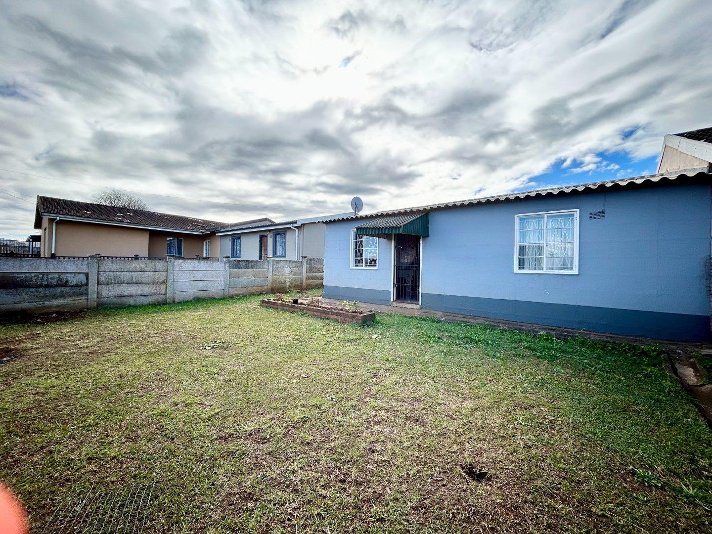 2 Bedroom House for sale in Eastwood P24114536992