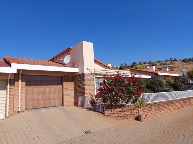 2 Bedroom House for Sale in Rangeview