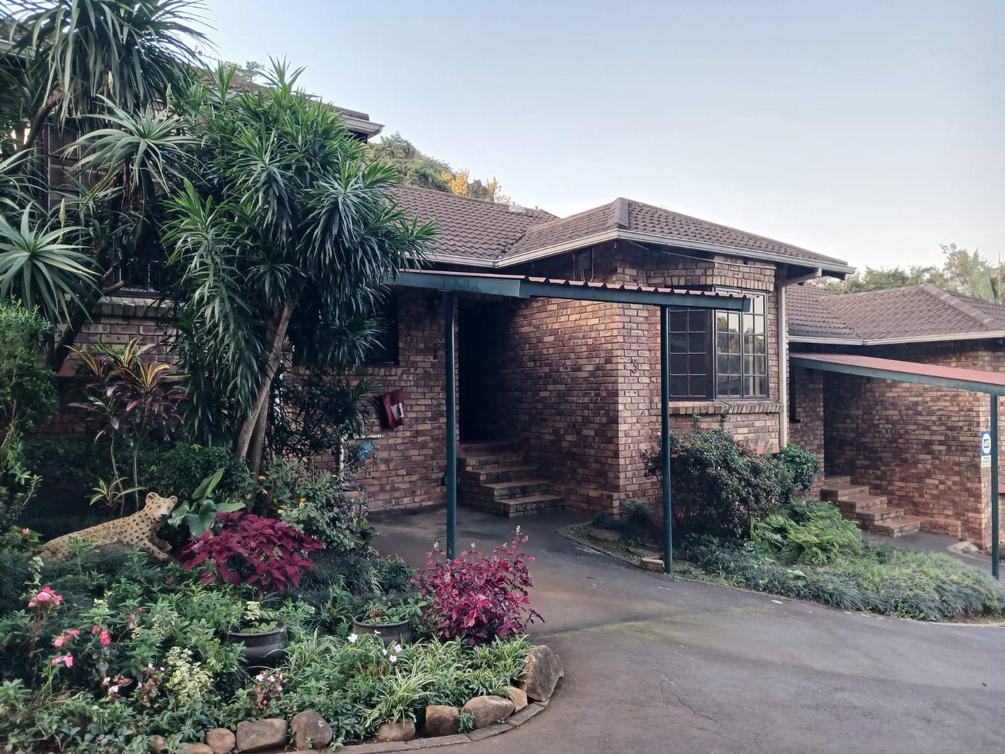 2 Bedroom Townhouse to rent in Chase Valley P24109606465