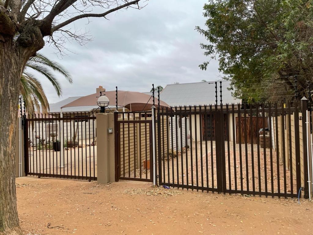 1 Bedroom Apartment / flat to rent in Hospitaalpark 52a Pretorius