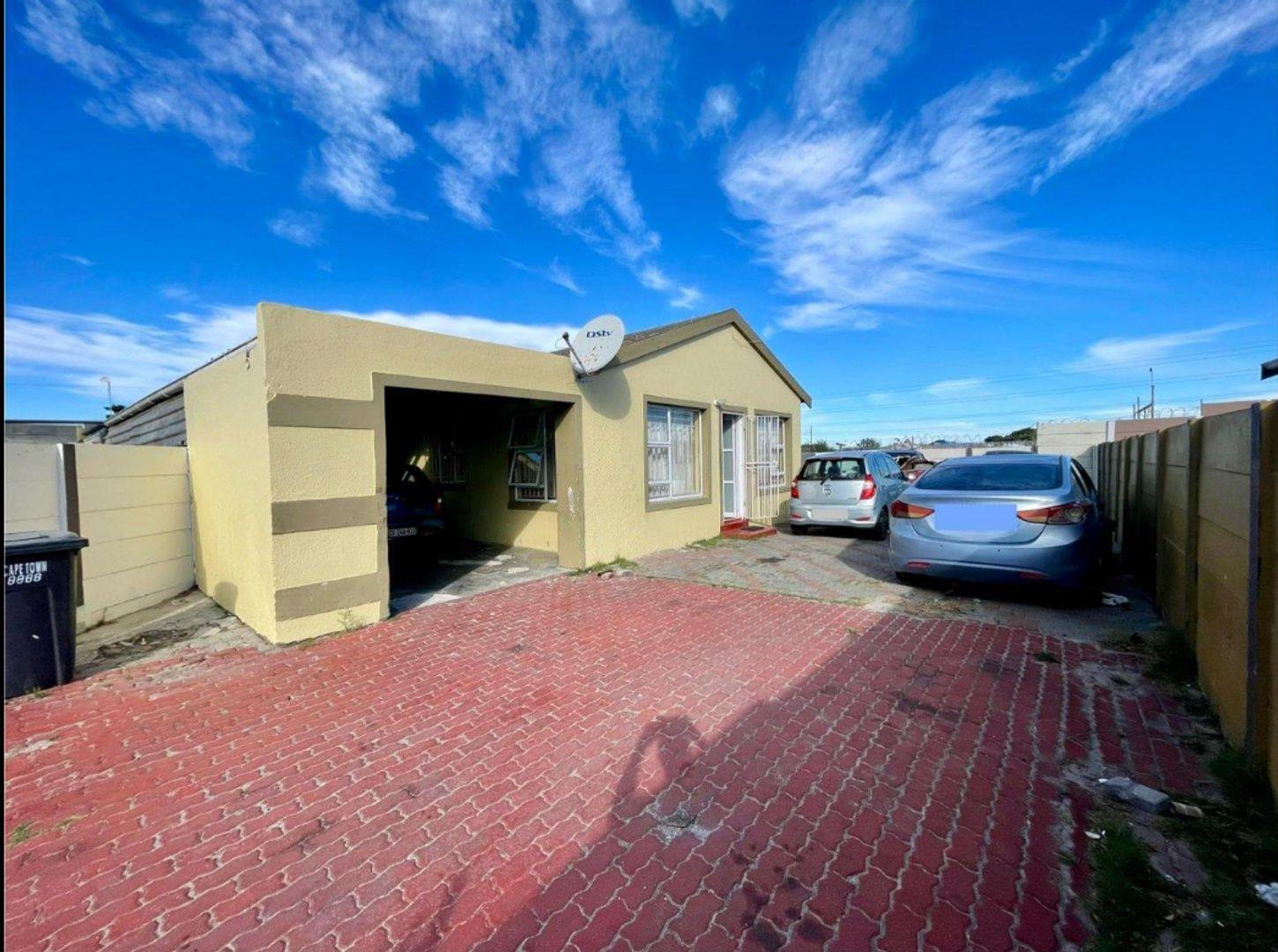 5 Bedroom House for sale in Mandalay P24114538892