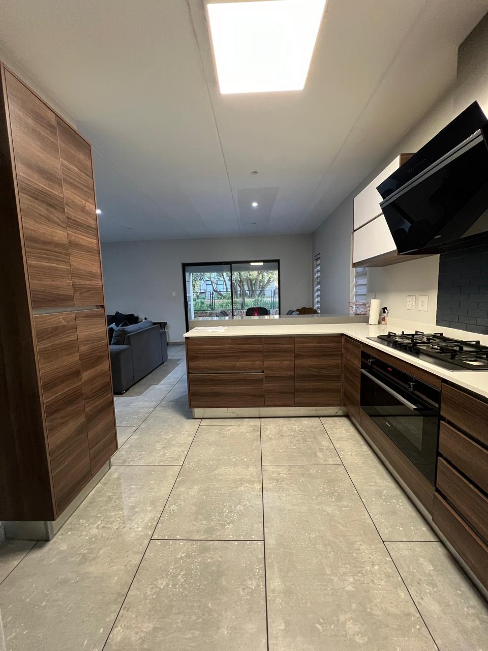 4 Bedroom House to rent in Crowthorne AH 70 Mecury Drive P24114622752