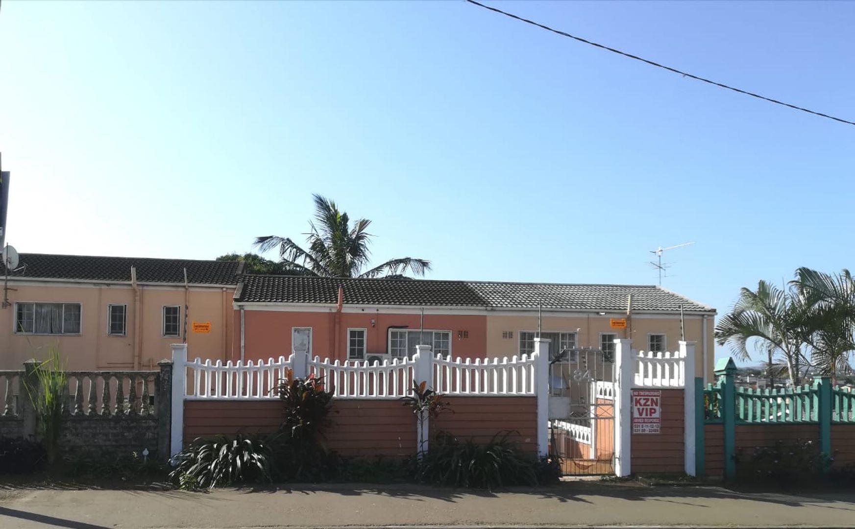 3 Bedroom House for sale in Whetstone P24114540002