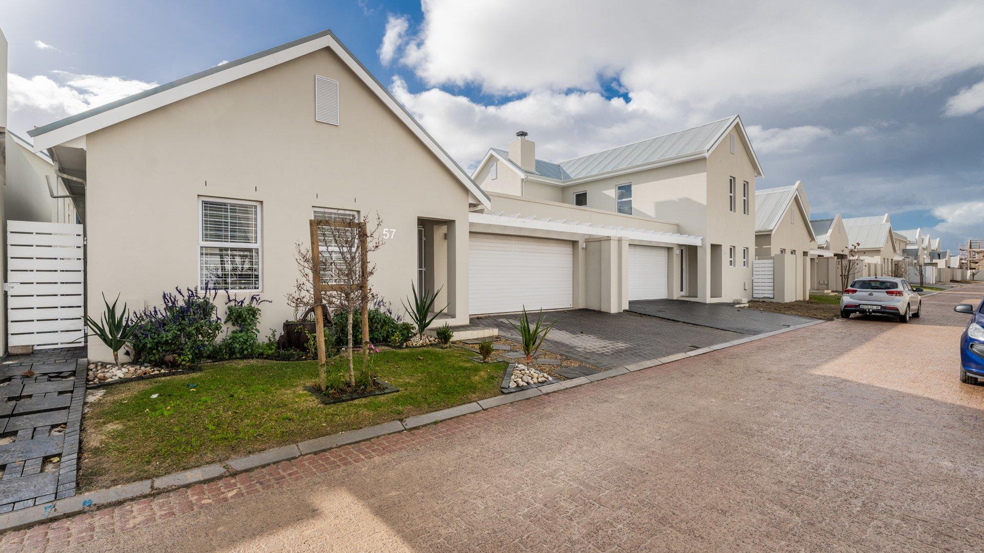 3 Bedroom House for sale in Langeberg Ridge 57 Amber Crescent, Bonsai