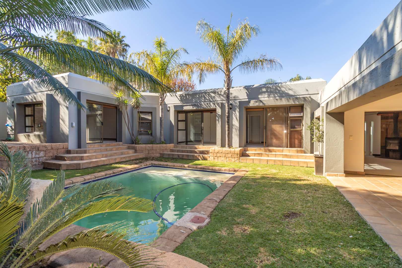 Kyalami Estate Property Houses for sale in Kyalami Estate