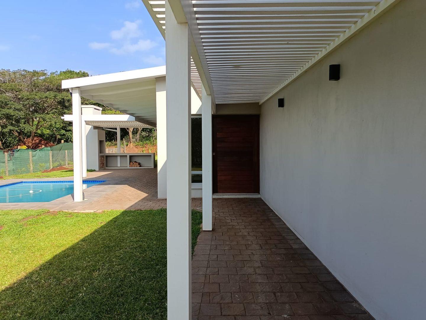 5 Bedroom House for sale in Zini River Estate P24114540189