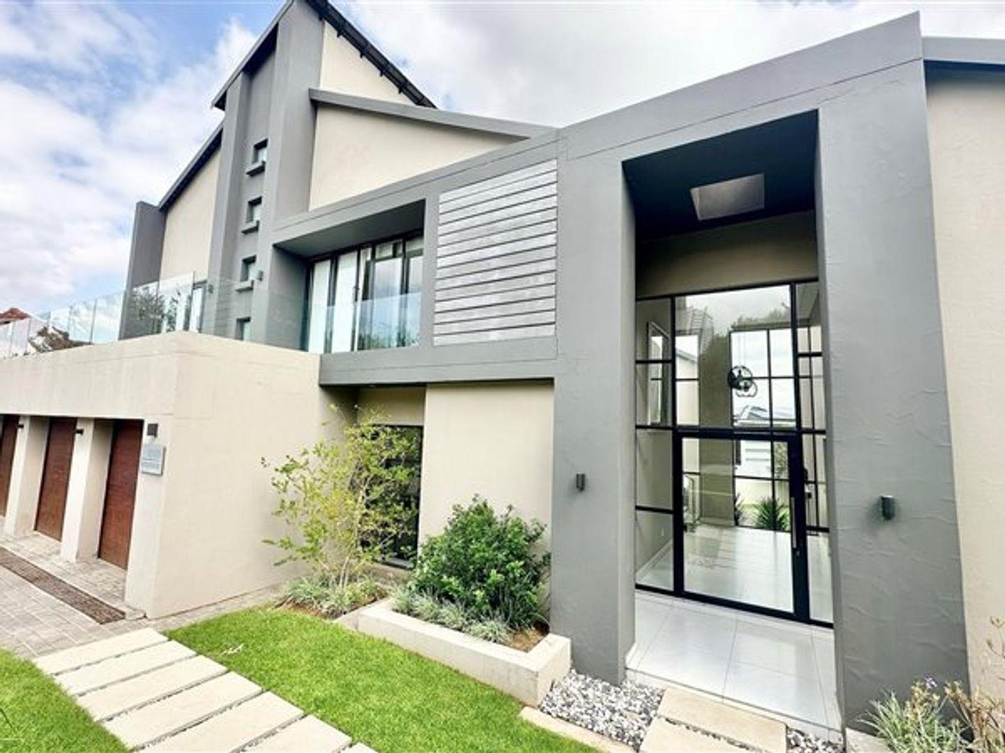 5 Bedroom House to rent in Waterfall Country Estate P24114540522