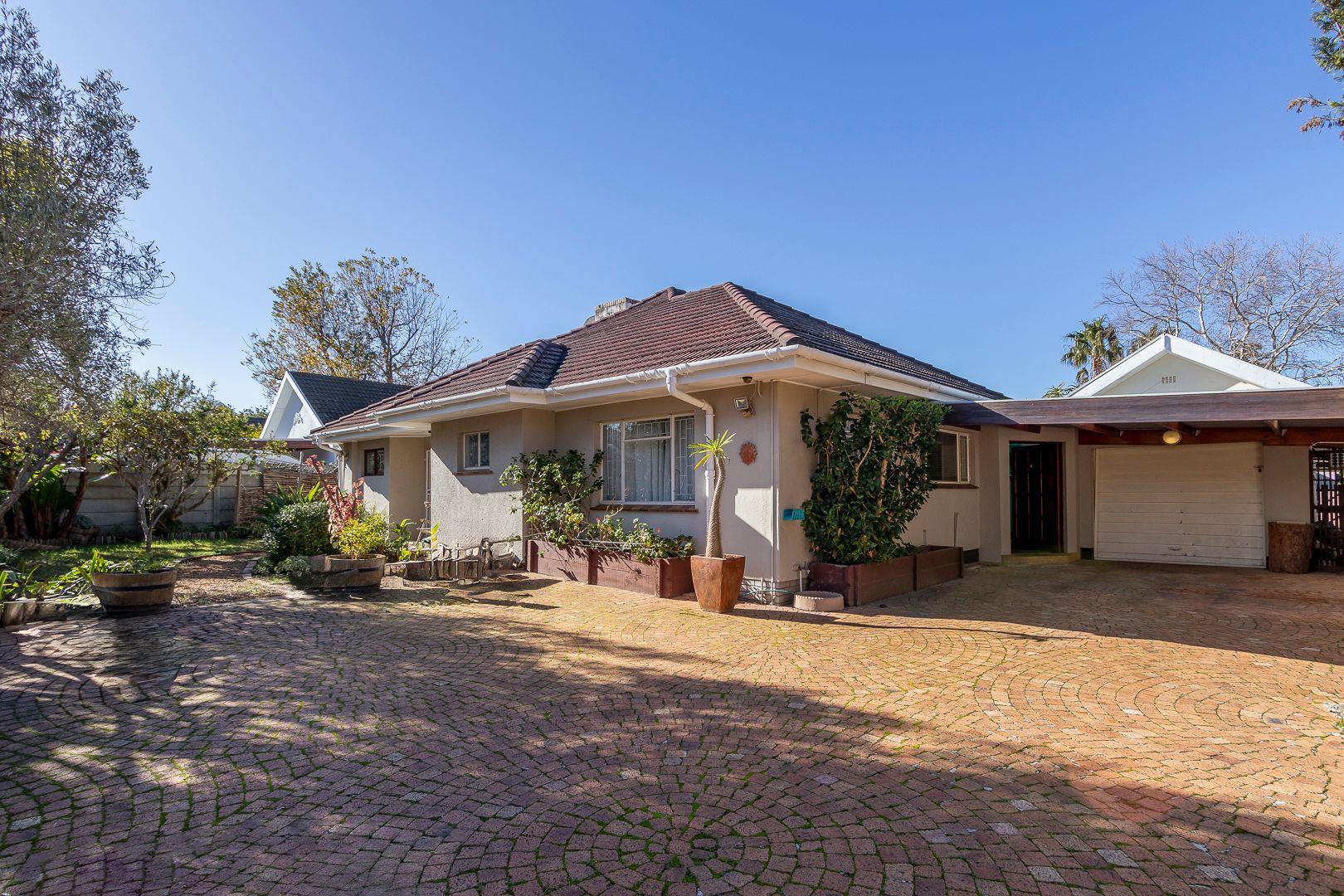 Stuarts Hill Property Property and houses for sale in Stuarts Hill