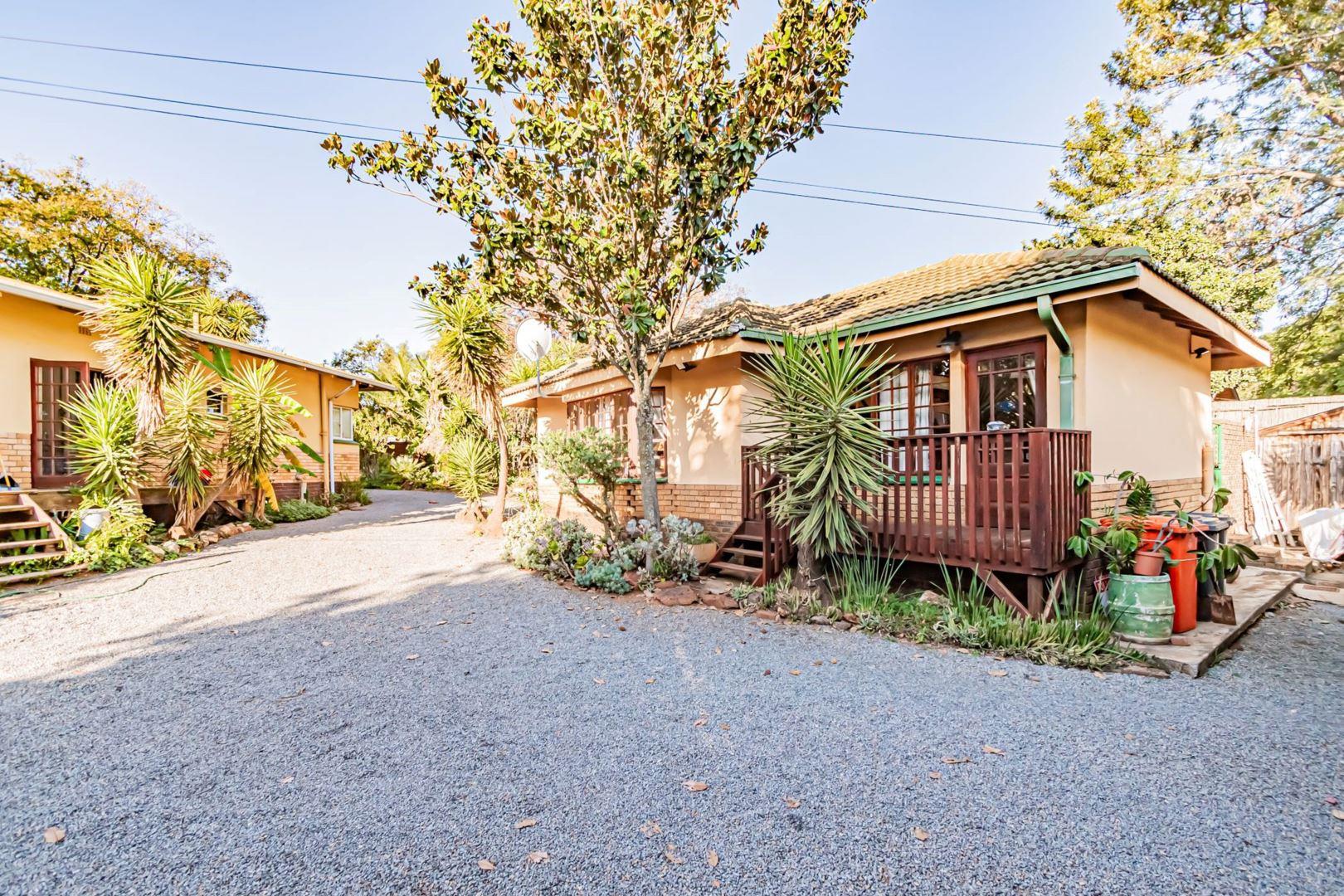 5 Bedroom House for sale in Lyttelton Manor P24114546597