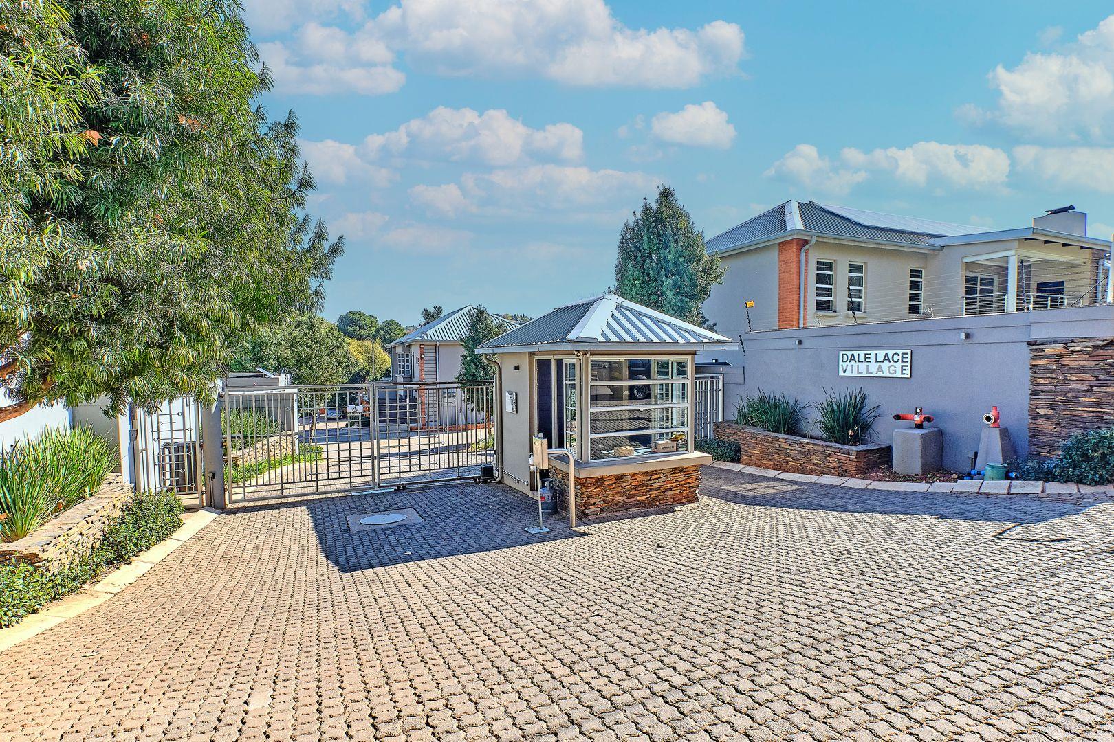 2 Bedroom Apartment / flat for sale in Westcliff P24114547177