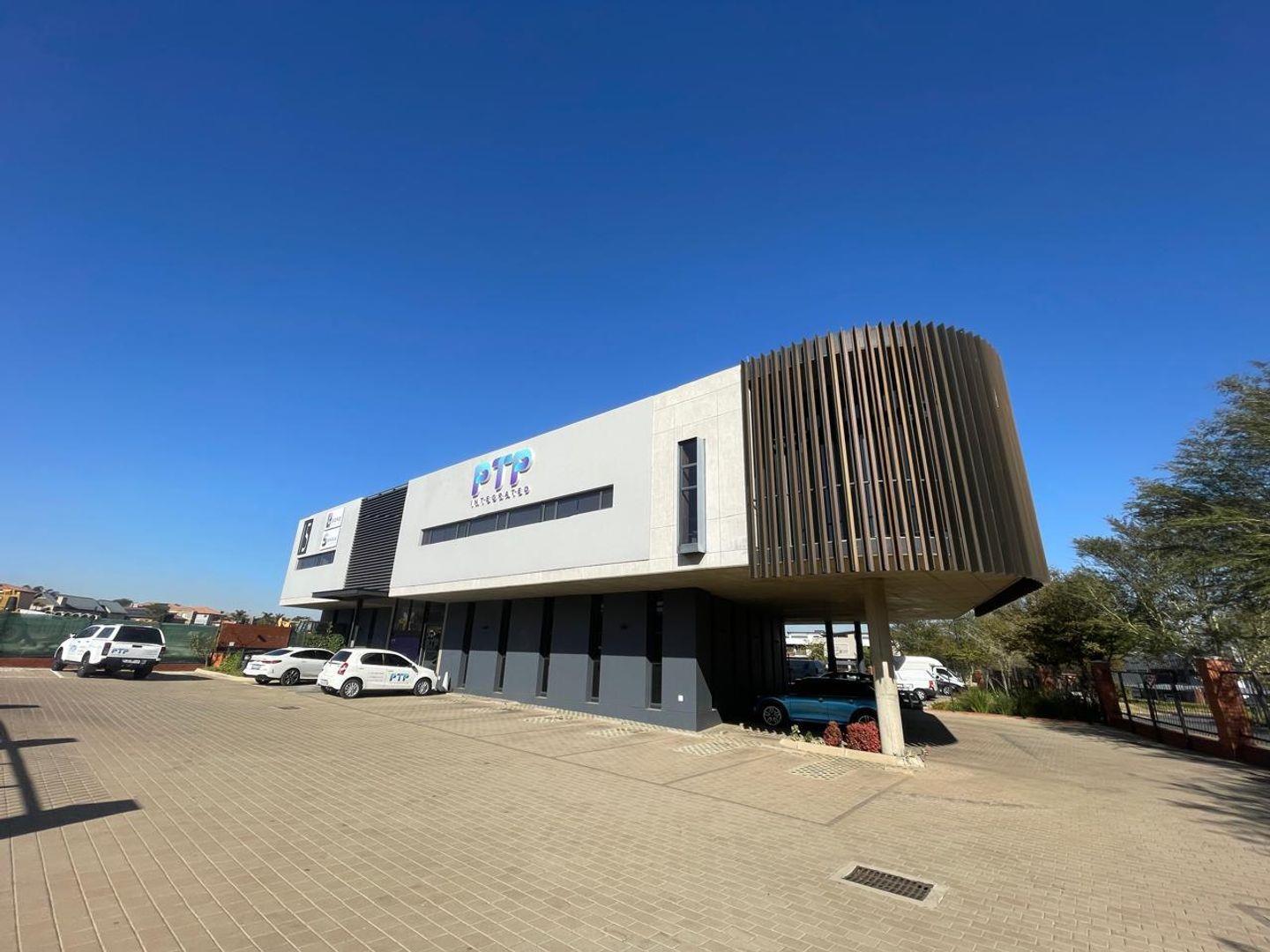 Commercial property to rent in Glen Marais 1 Glen Eagle Office Park