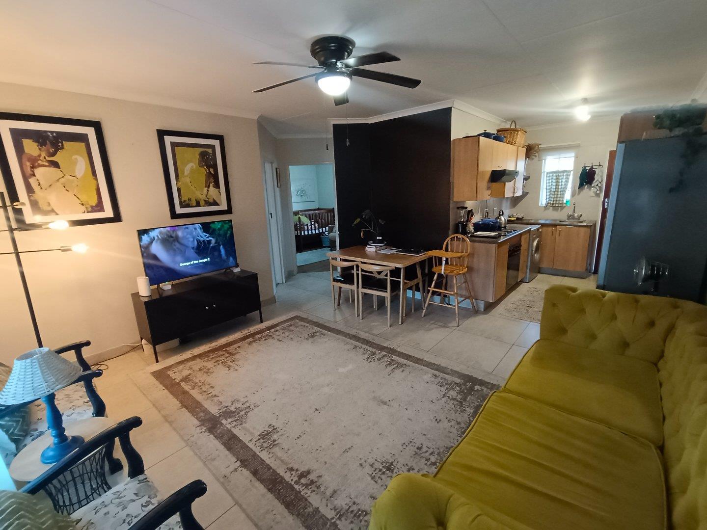 2 Bedroom Apartment / flat for sale in Montana P24114665493