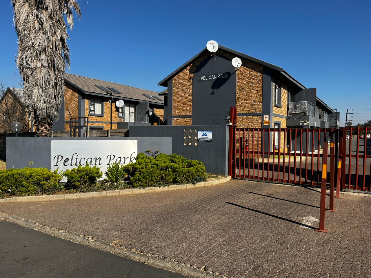 3 Bedroom Townhouse for sale in Albemarle Ext 1 P24114549042