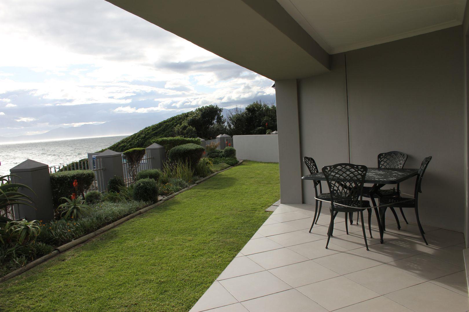 2 Bedroom Apartment / flat for sale in De Kelders 7 Ss Whale Cove A