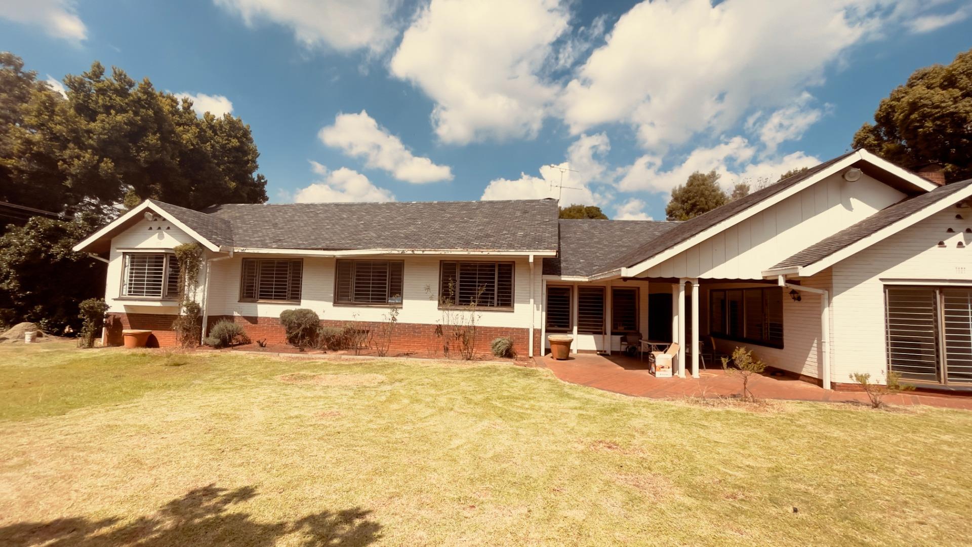 5 Bedroom House for sale in Linksfield Ridge 8 Grace Road P24114552654