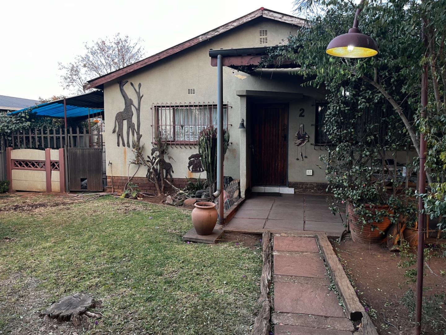 5 Bedroom House for sale in Elsburg P24114552771