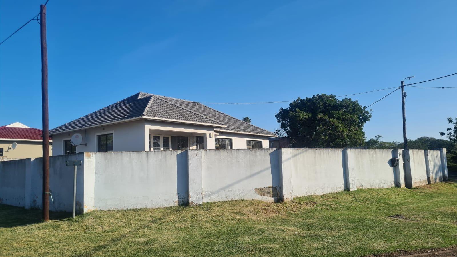 3 Bedroom House for sale in Greenfields P24114554203