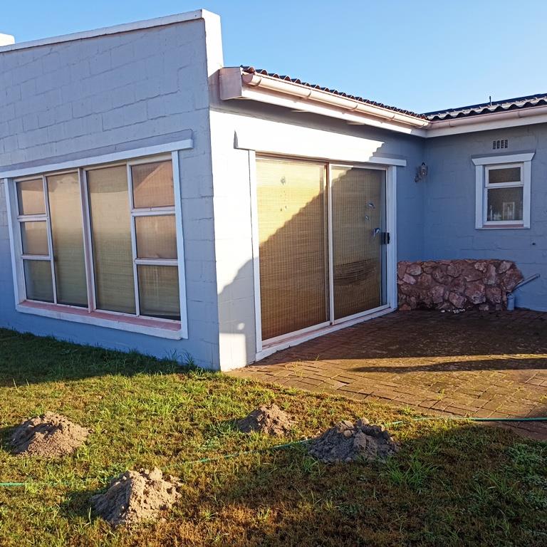 4 Bedroom House for sale in Bluewater Bay 26 Gracillaria Crescent