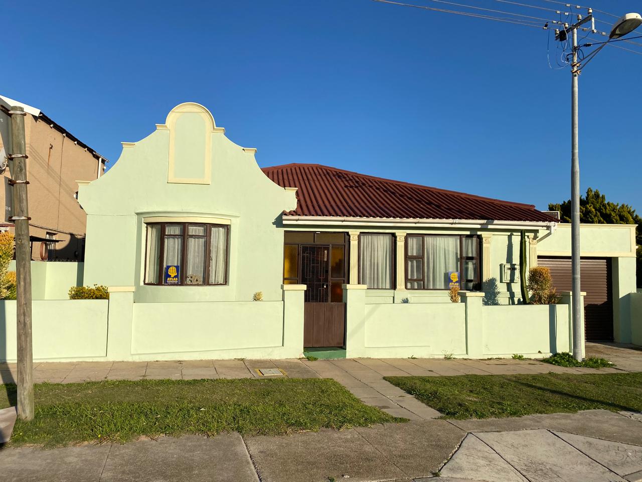 3 Bedroom House for sale in Sydenham P24114503770