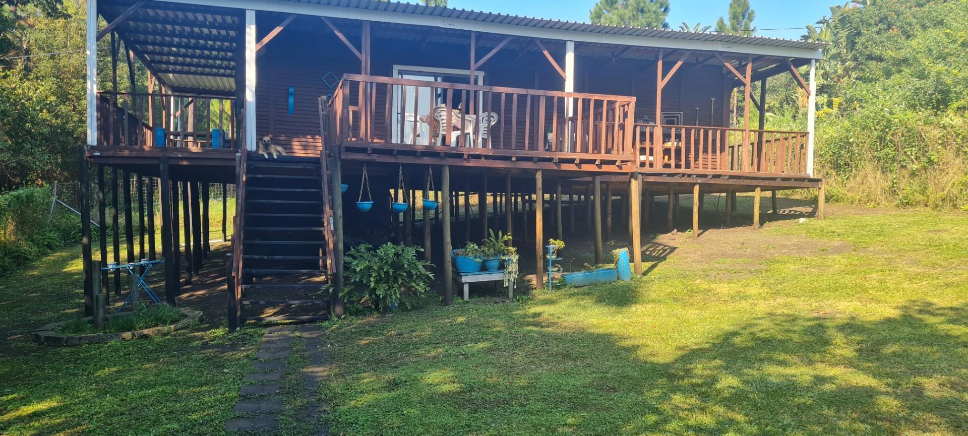 4 Bedroom House for sale in Leisure Bay P24114555719