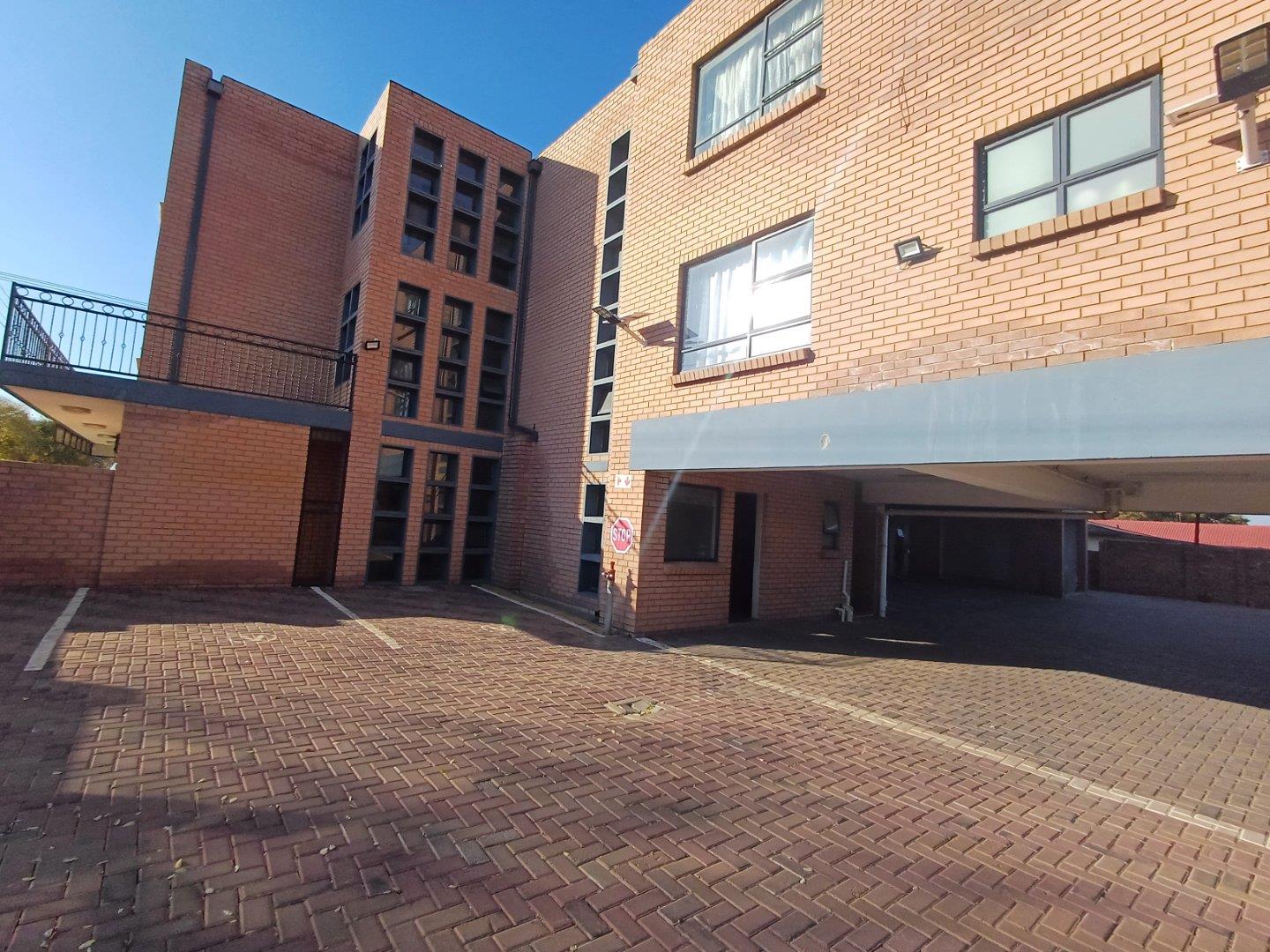 2 Bedroom Apartment / flat to rent in Booysens P24114555976