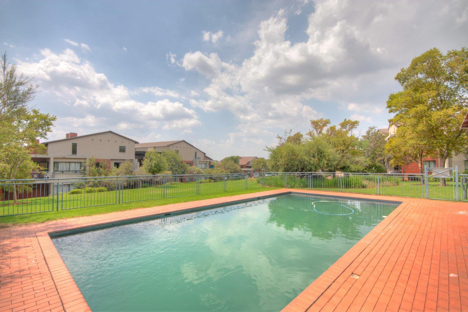 Jackal Creek Golf Estate Property Property and houses to rent in Jackal Creek Golf Estate