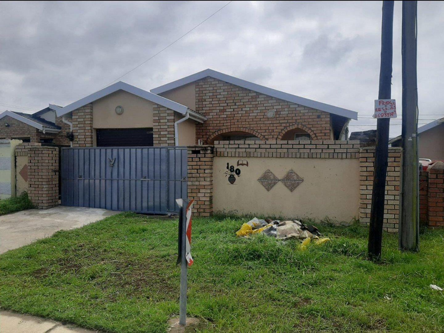 3 Bedroom House for sale in Mdantsane Nu 17 P24114558619