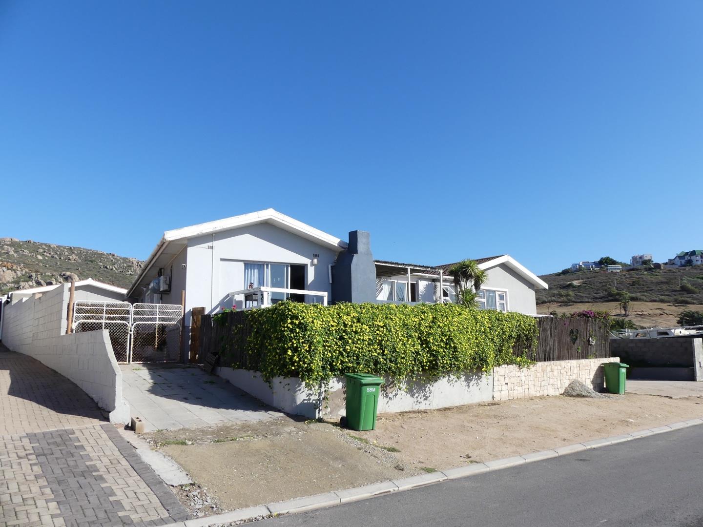 4 Bedroom House for sale in Sandy Point 19 Pelican Street P24114561473