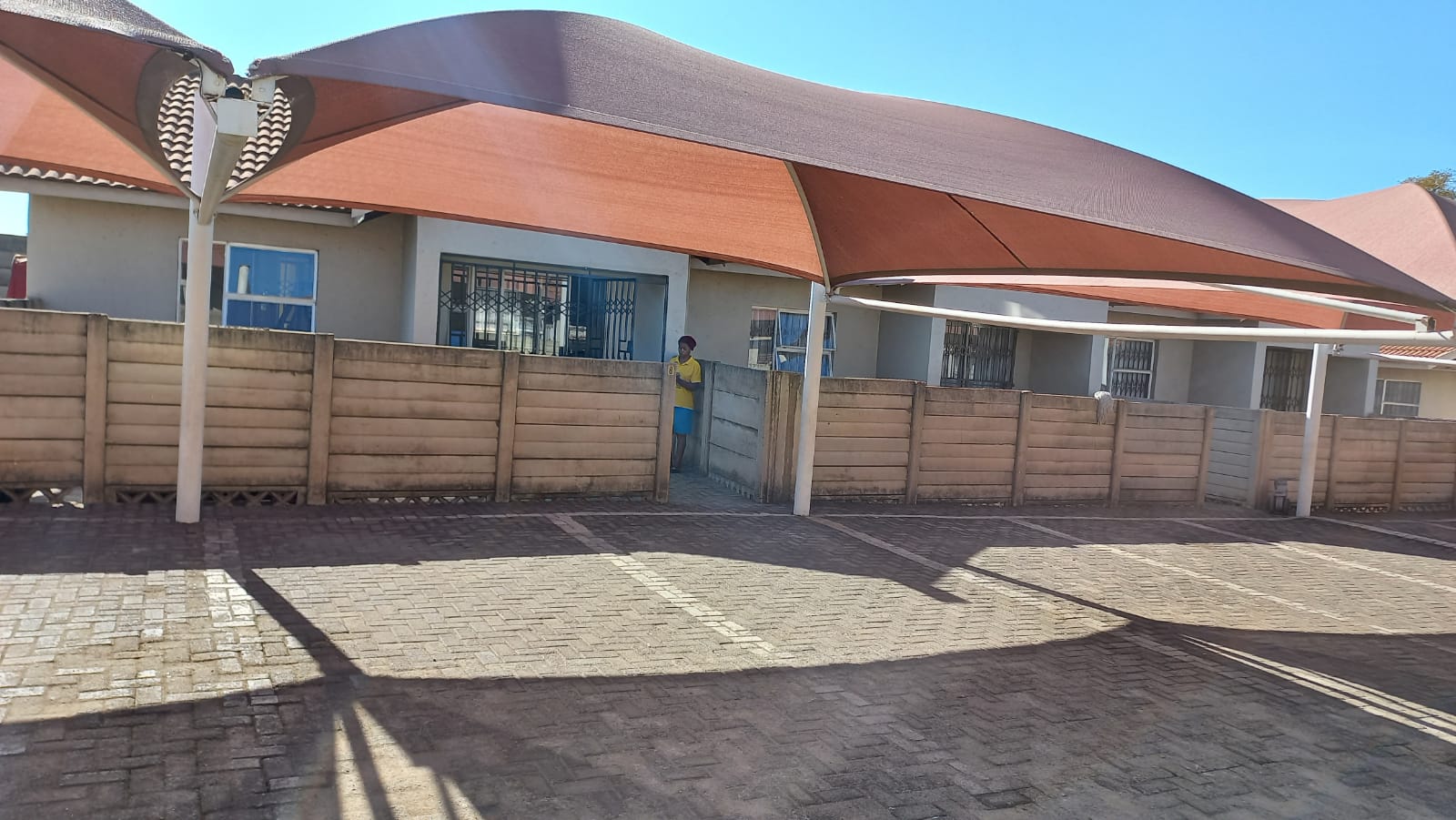 2 Bedroom Townhouse to rent in Lambton Gardens 1 Mackay Road