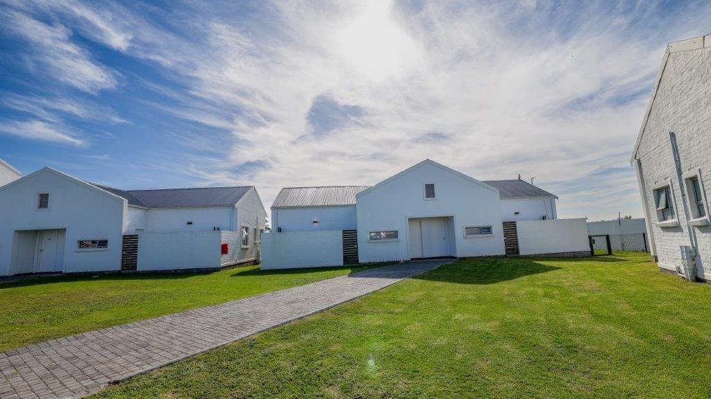 Pinelands, Port Elizabeth Property Property and houses to rent in