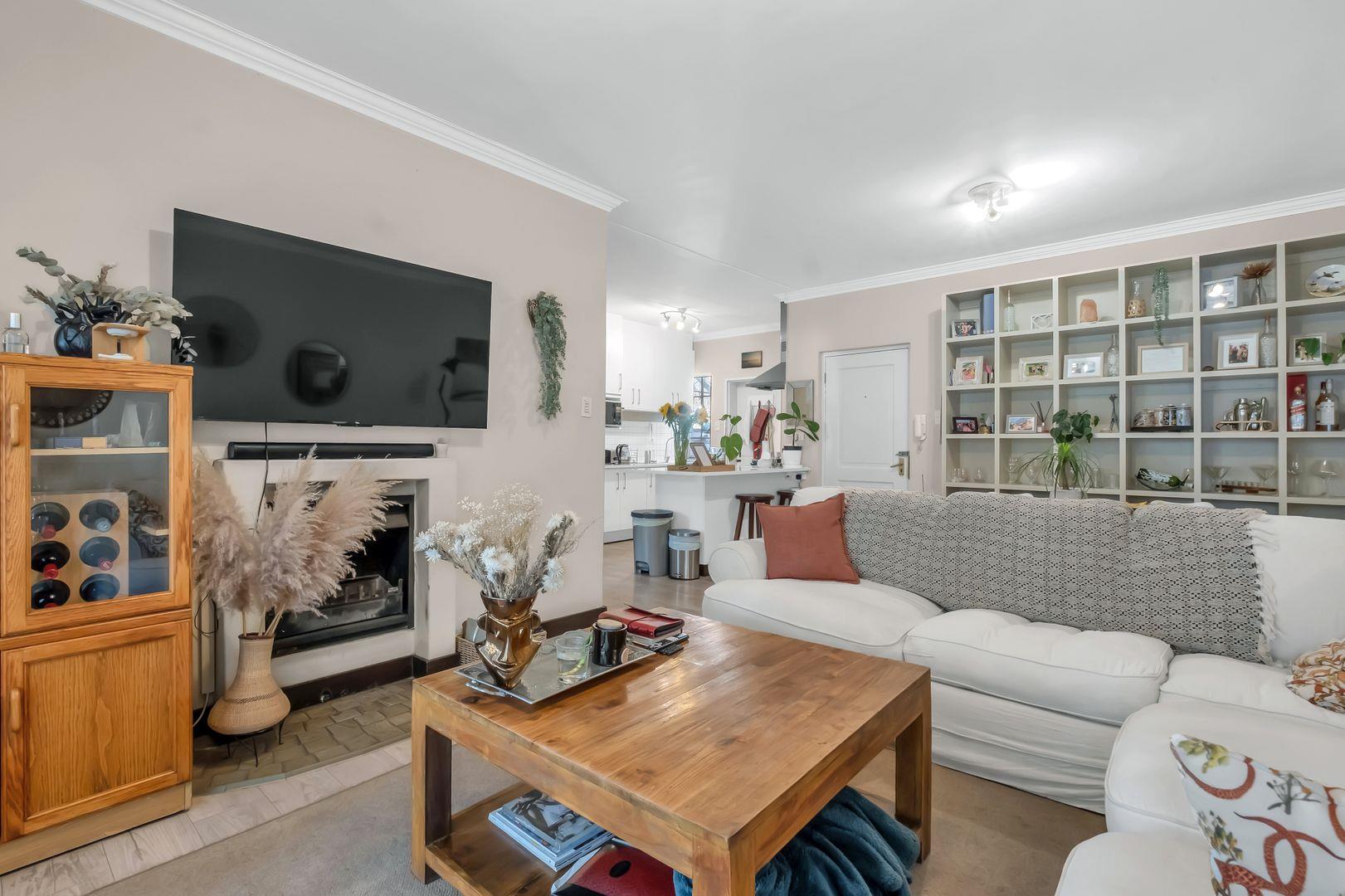 2 Bedroom Apartment / flat for sale in Dunkeld West P24114563122