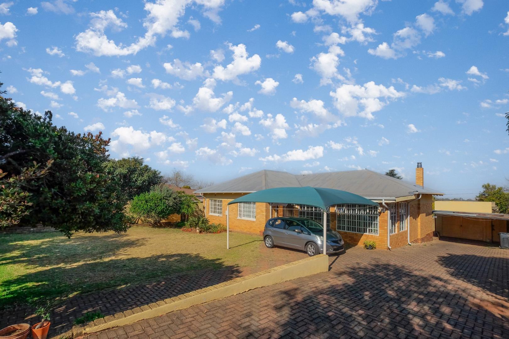 3 Bedroom House for sale in Selwyn P24114564741