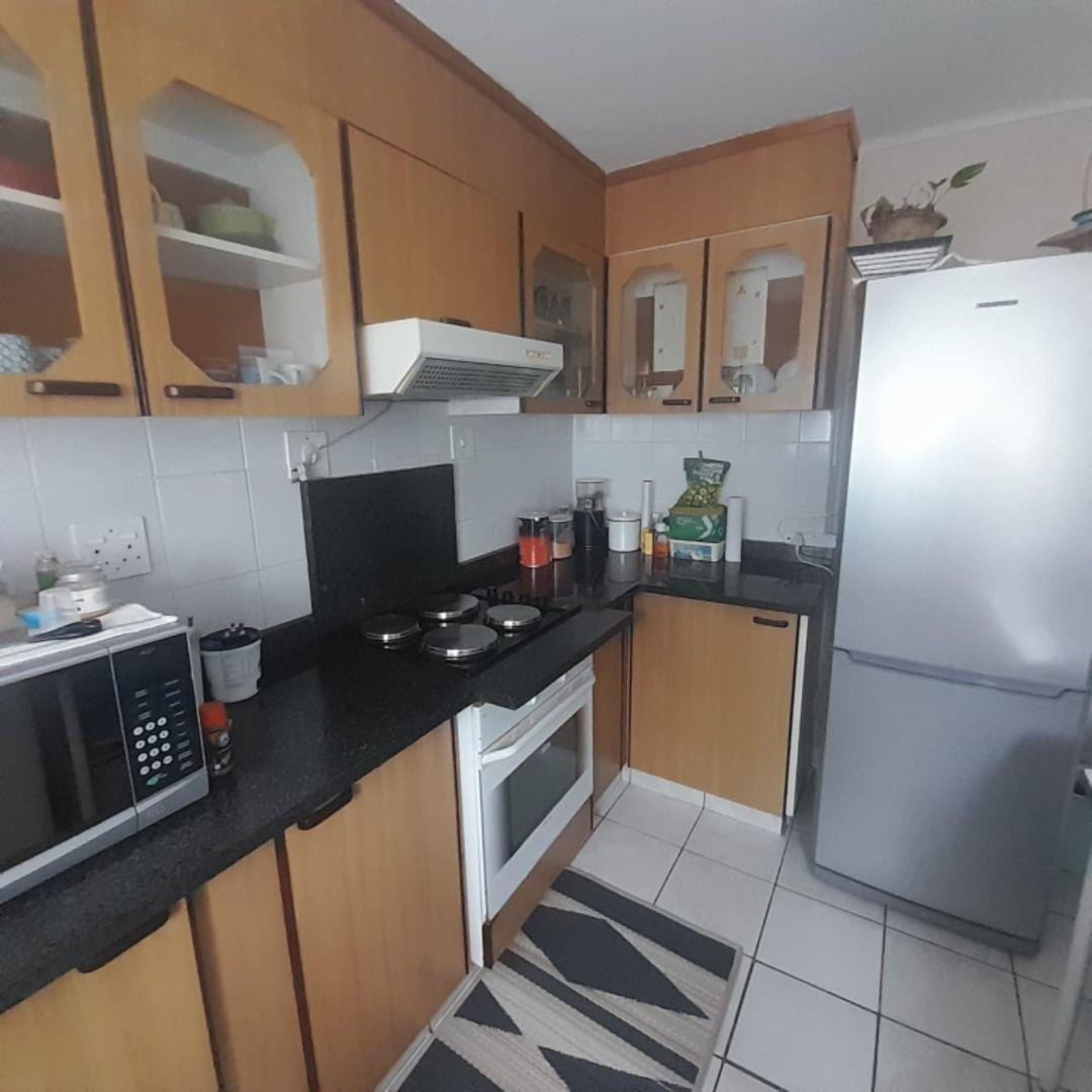 2 Bedroom Apartment / flat for sale in Austerville P24114566062