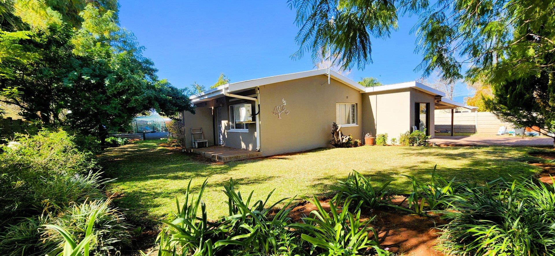 3 Bedroom House for sale in Blydeville P24114566629