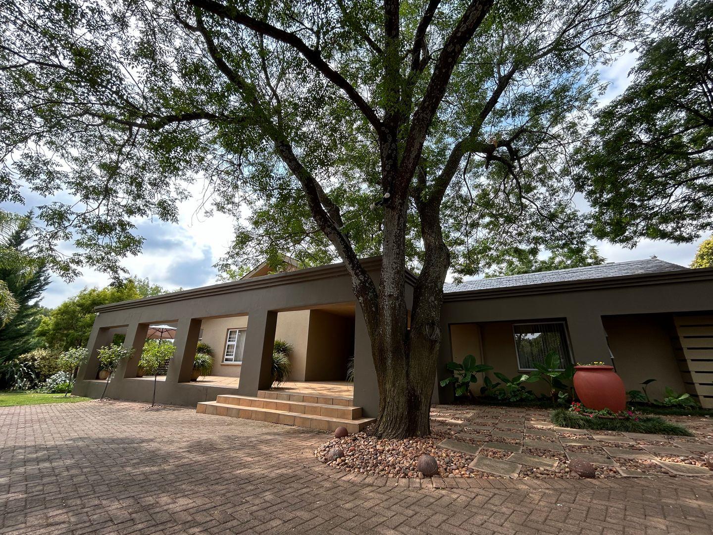 Commercial property for sale in Bayswater P24114572290