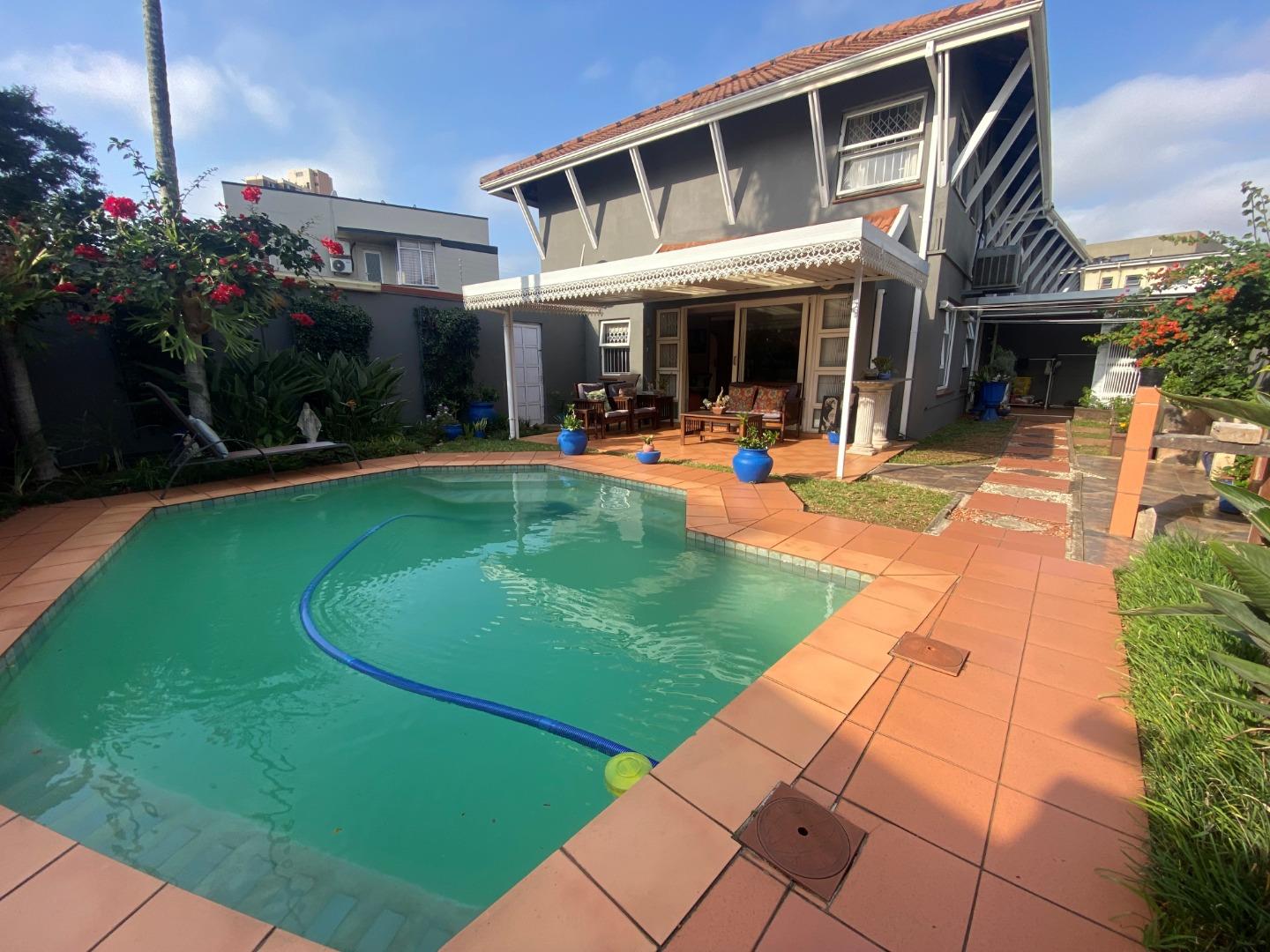 4 Bedroom Townhouse for sale in Musgrave 1 15 Clyde Avenue P24