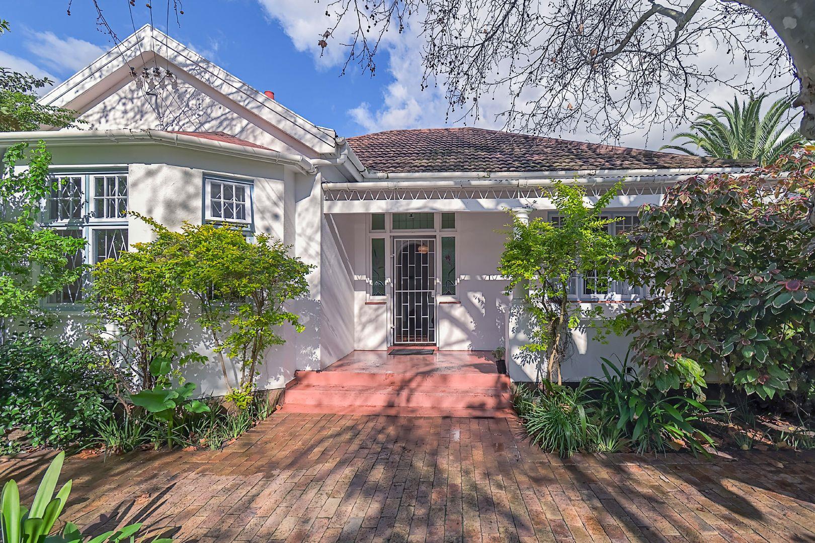 4 Bedroom House for sale in Rosebank P24114573410