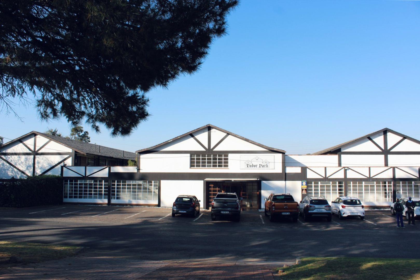 Commercial property for sale in Blairgowrie 34 Tudor Park, 71