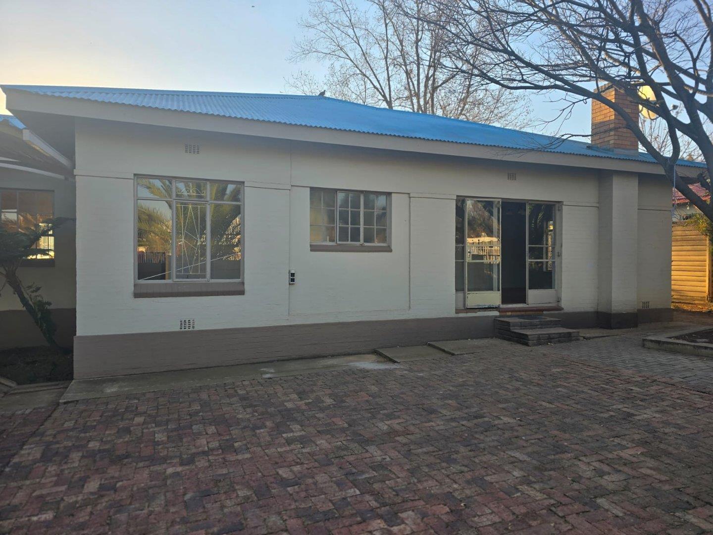 Property and houses to rent in Parys Parys Property