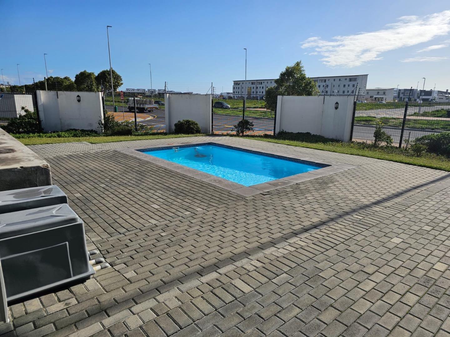 2 Bedroom Apartment / flat to rent in Parklands 31a Avonmouth Cres