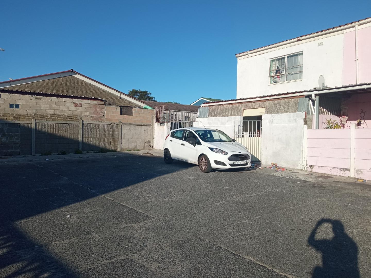 3 Bedroom House for sale in Beacon Valley P24114576222