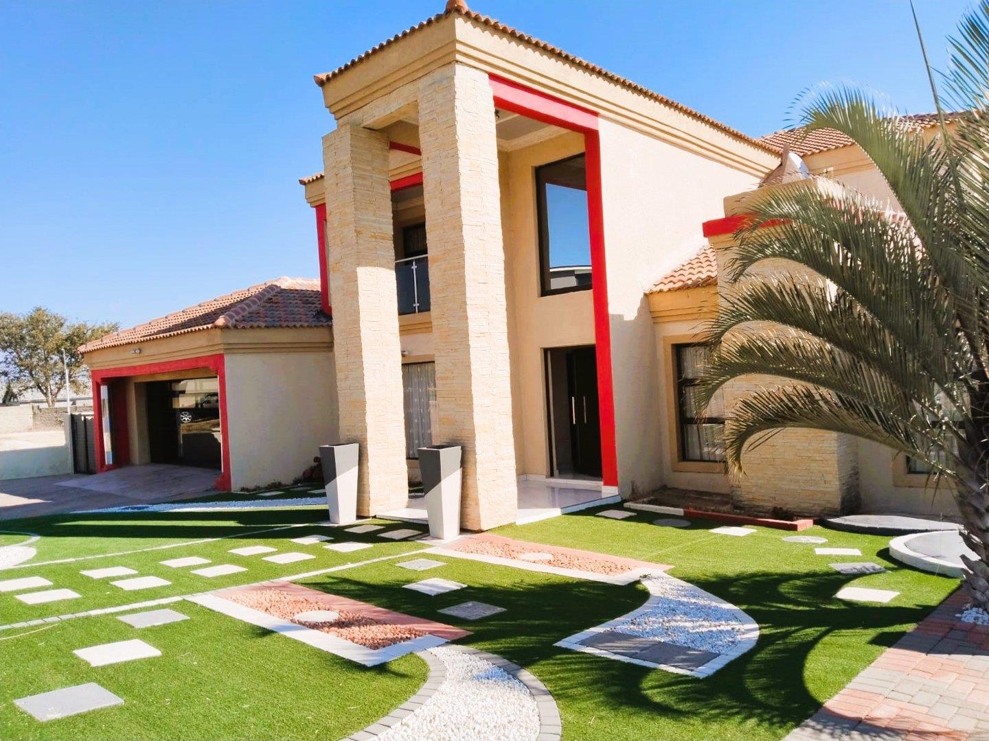 7 Bedroom House for sale in Celtic Meadows P24114576847