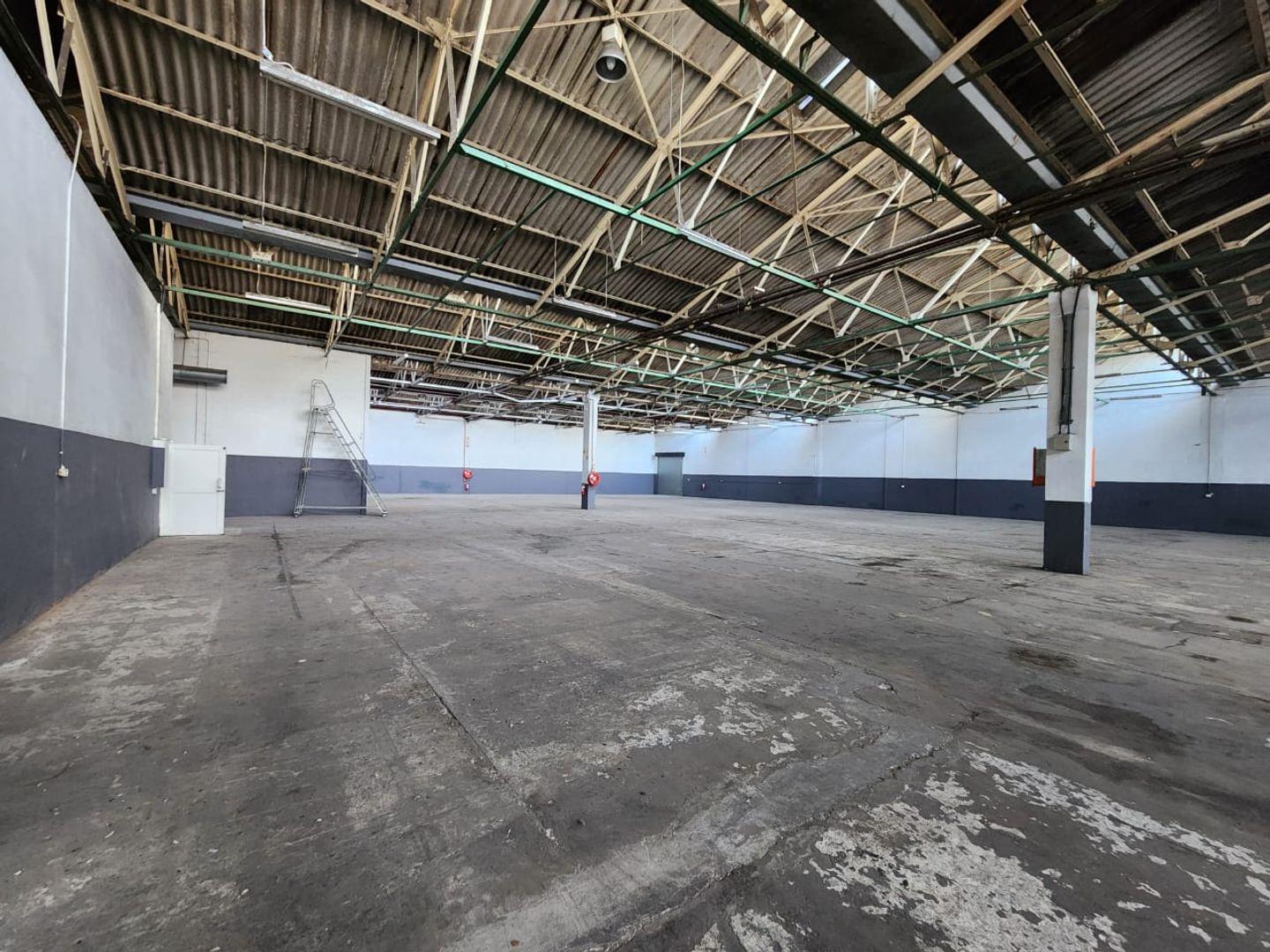 Industrial property to rent in Blackheath Industrial 12 Range Road