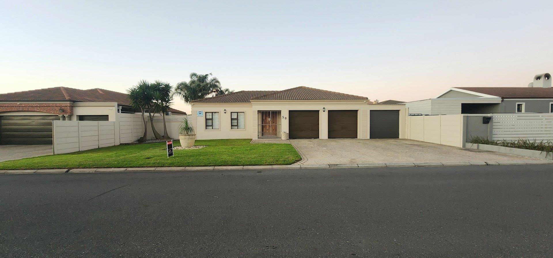 Rouxville, Kuils River Property Property and houses for sale in