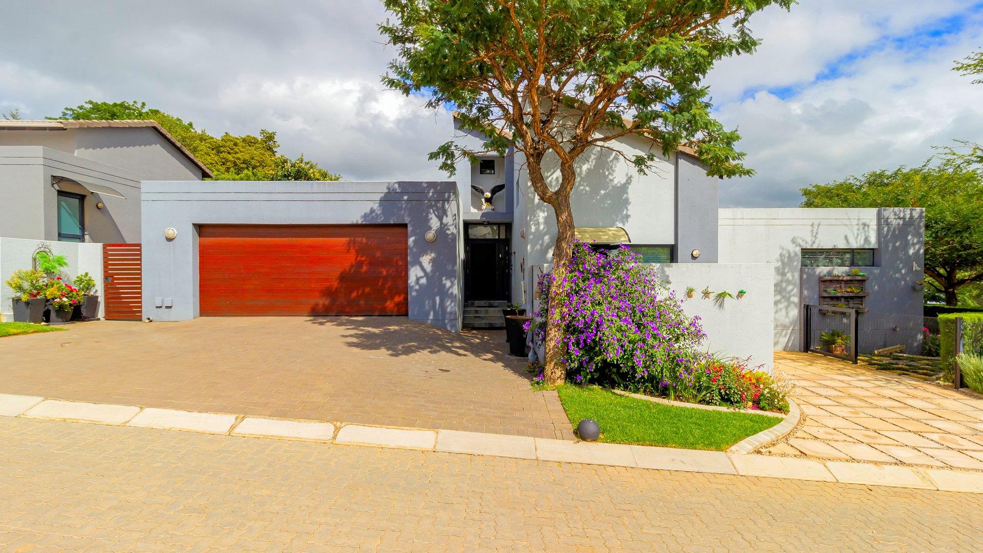 3 Bedroom House for sale in Jackal Creek Golf Estate P24114128604