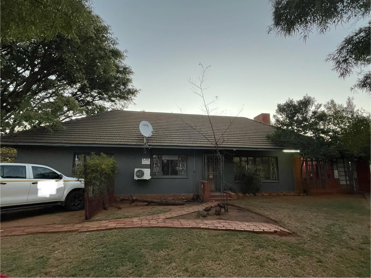 4 Bedroom House for sale in Virginia Central P24114487172