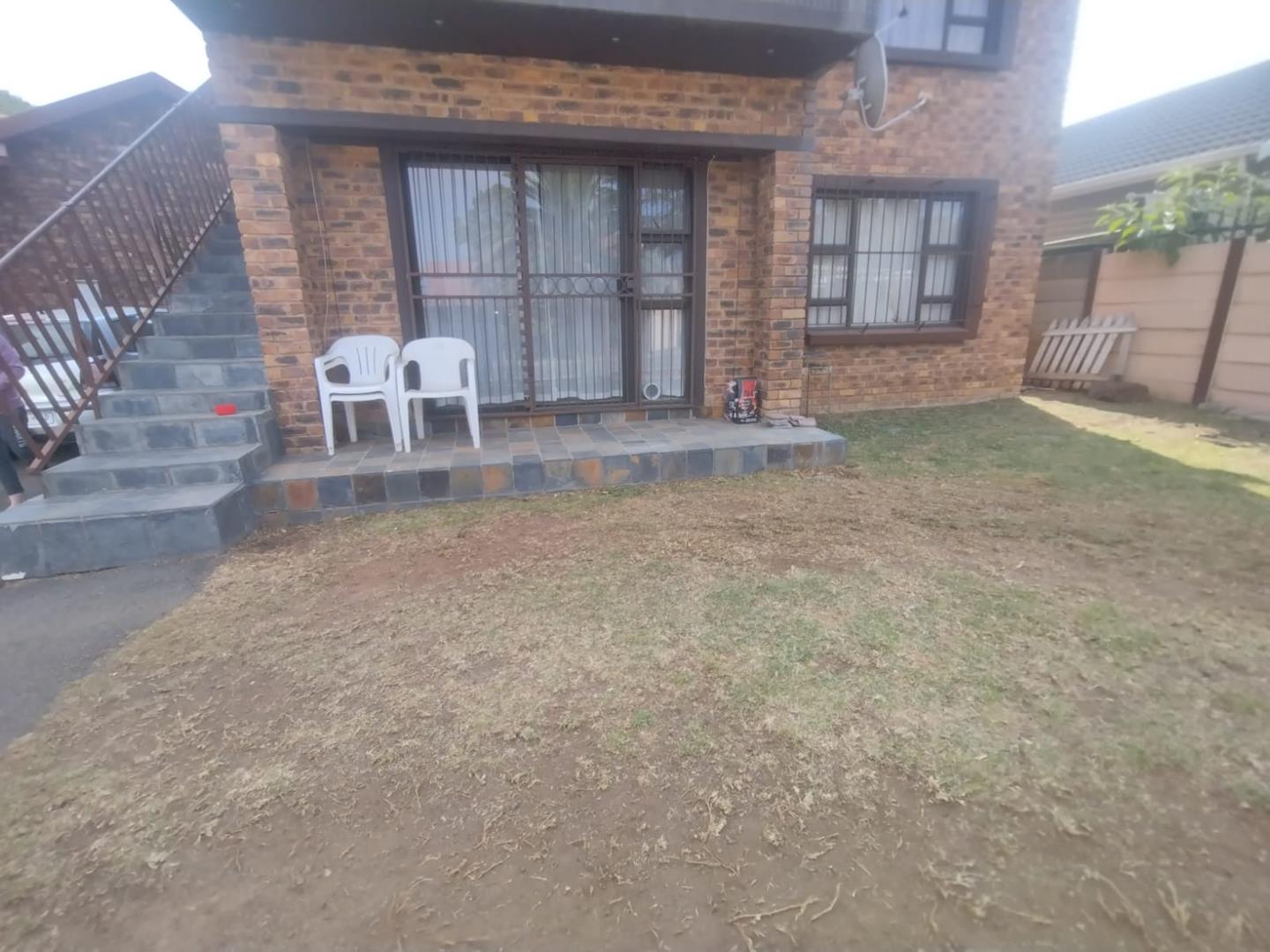 2 Bedroom Apartment / flat to rent in Brackendowns P24114579861