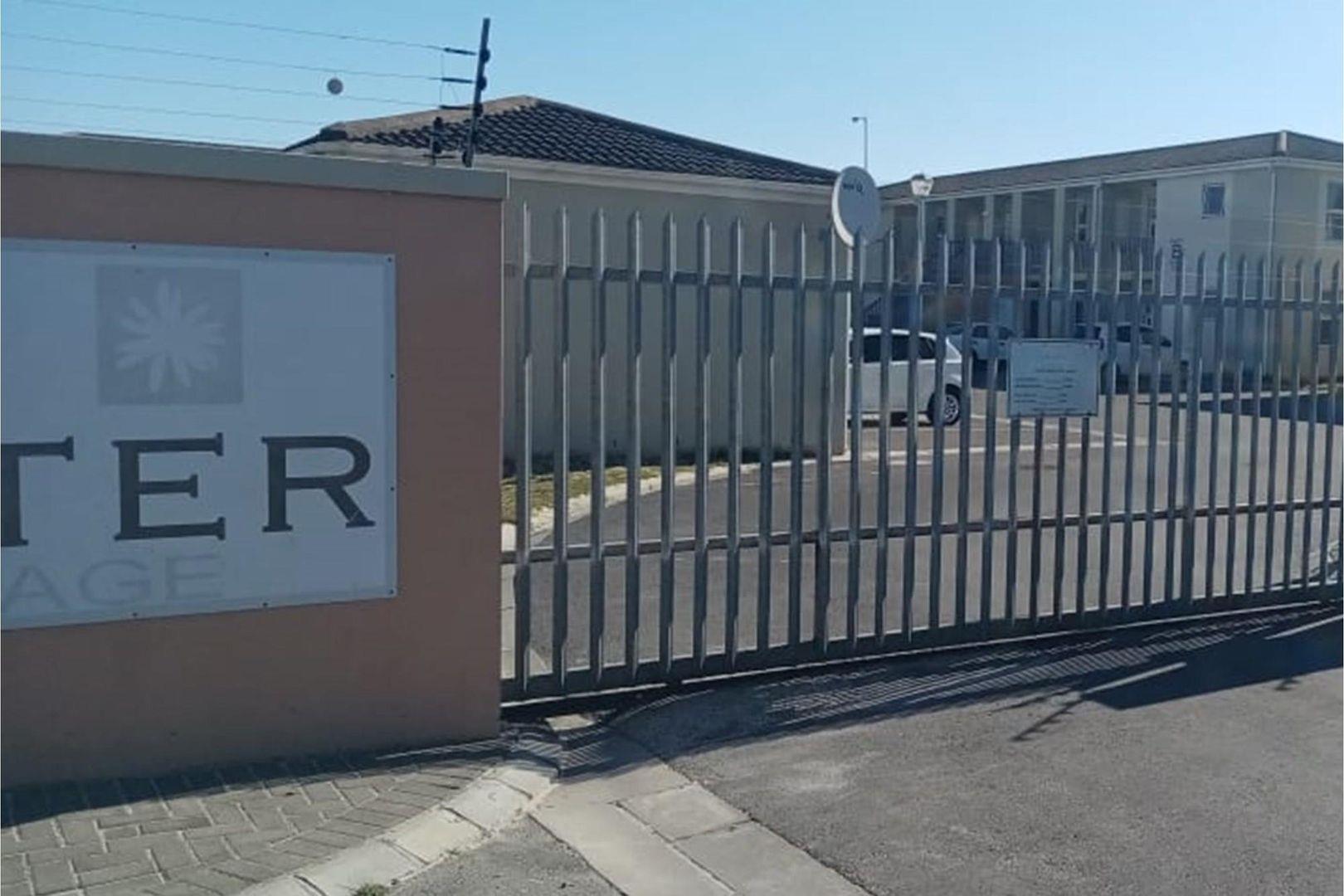 2 Bedroom Apartment / flat for sale in Sunset Glen 25 Belladonna